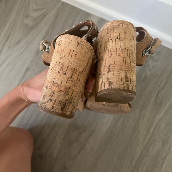 Dolce Vita Effie Block Sandal in Brown Suede - Size 8 - Picture 7 of 8